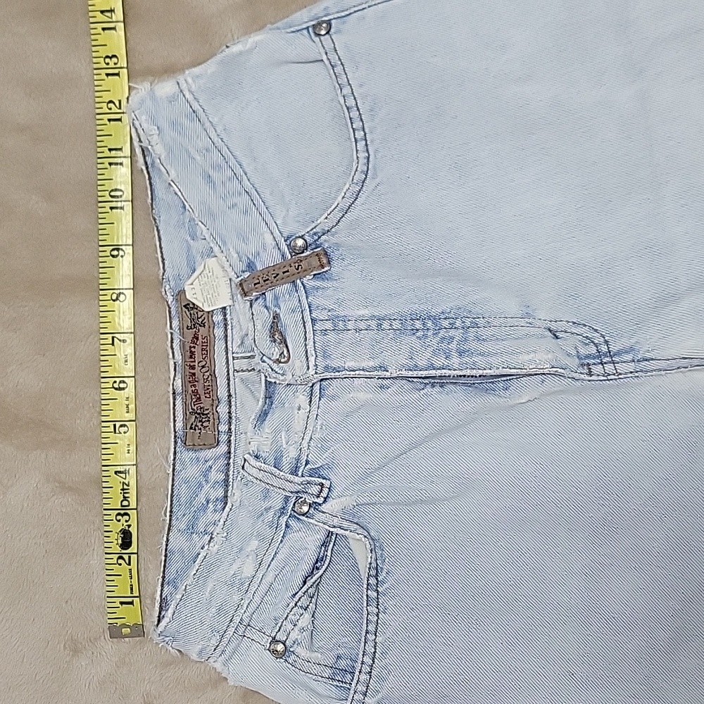 Vintage Levi junior size 9 1990s light washed